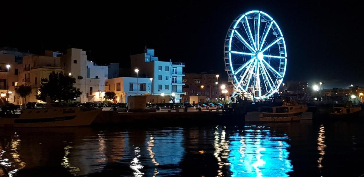 Casetta Sul Porto Antico Monopoli Eksteriør billede